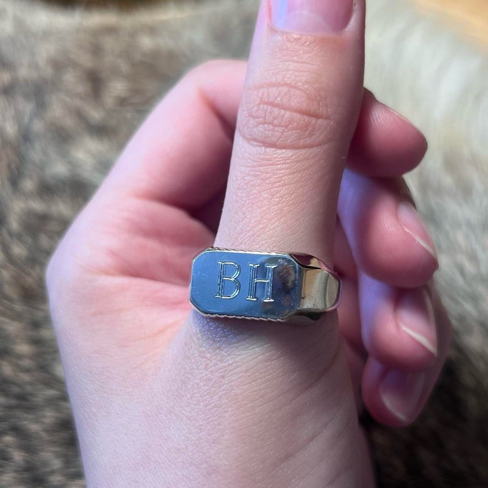 Sterling silver Seta initial BH signet ring